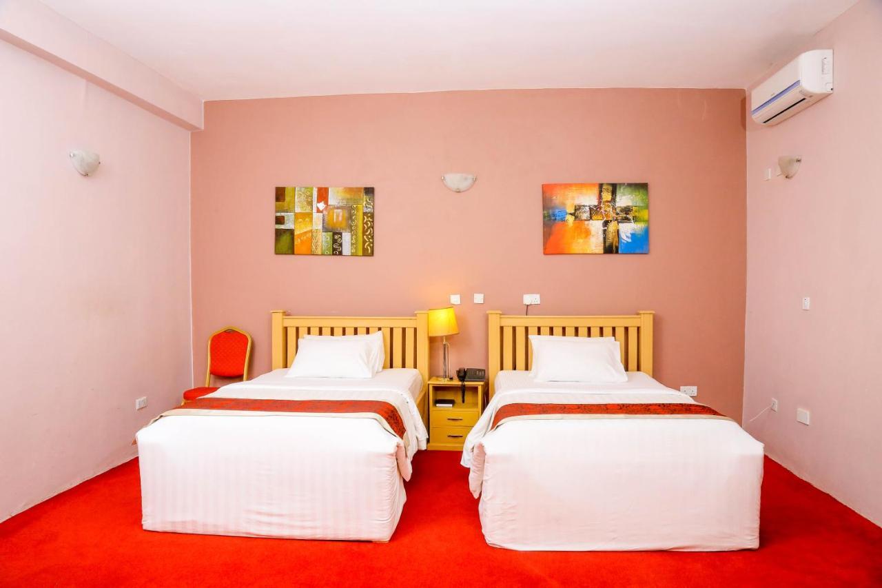 Hotel 7 Seasons عنتيبي المظهر الخارجي الصورة