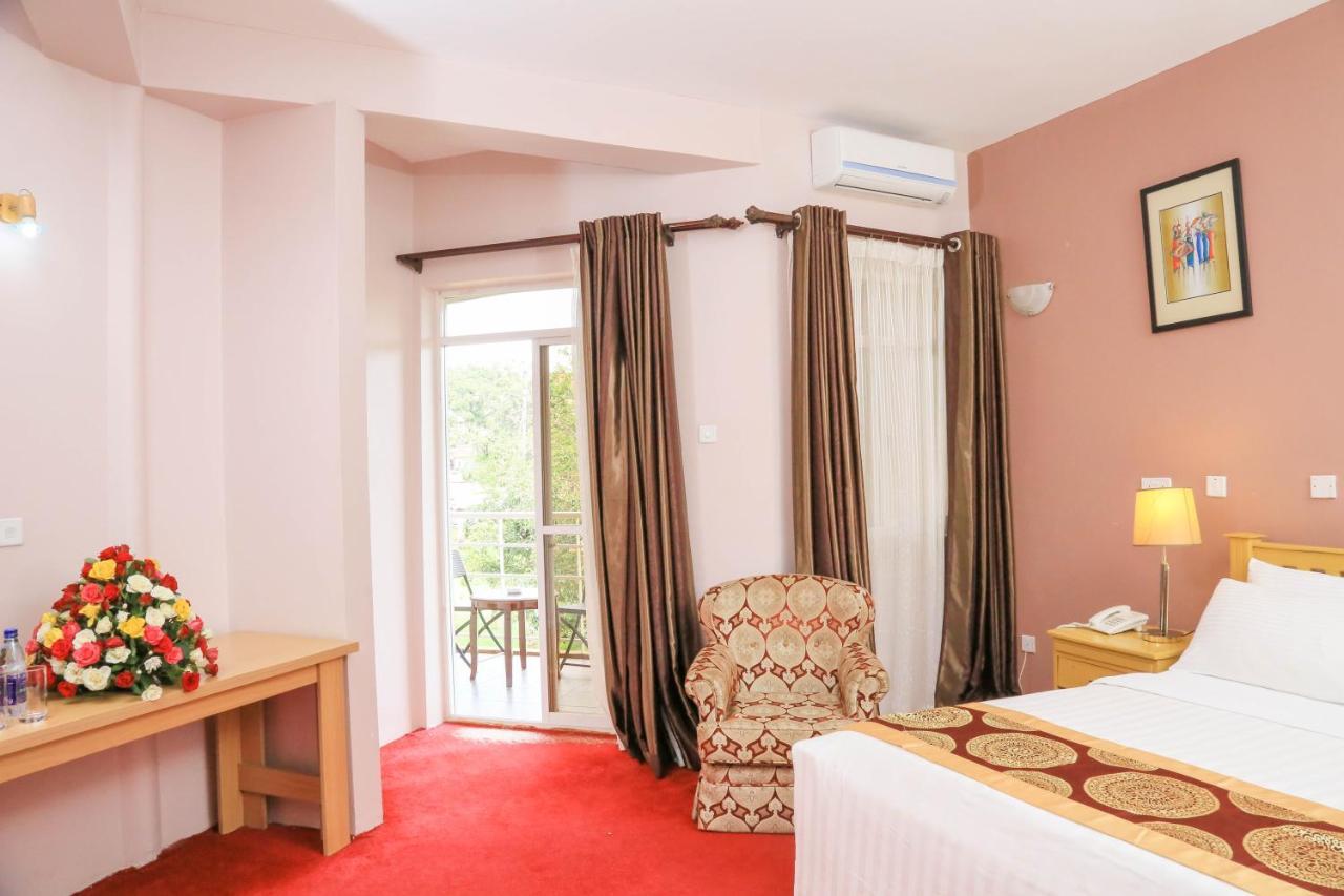 Hotel 7 Seasons عنتيبي المظهر الخارجي الصورة